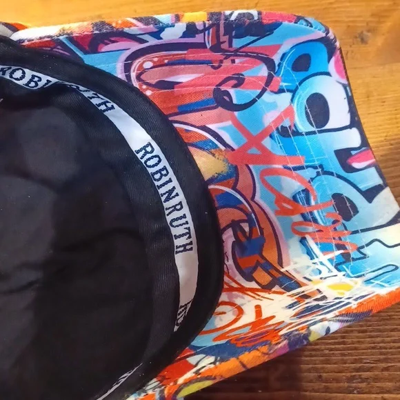 Robin Ruth hat - Picture 5 of 12